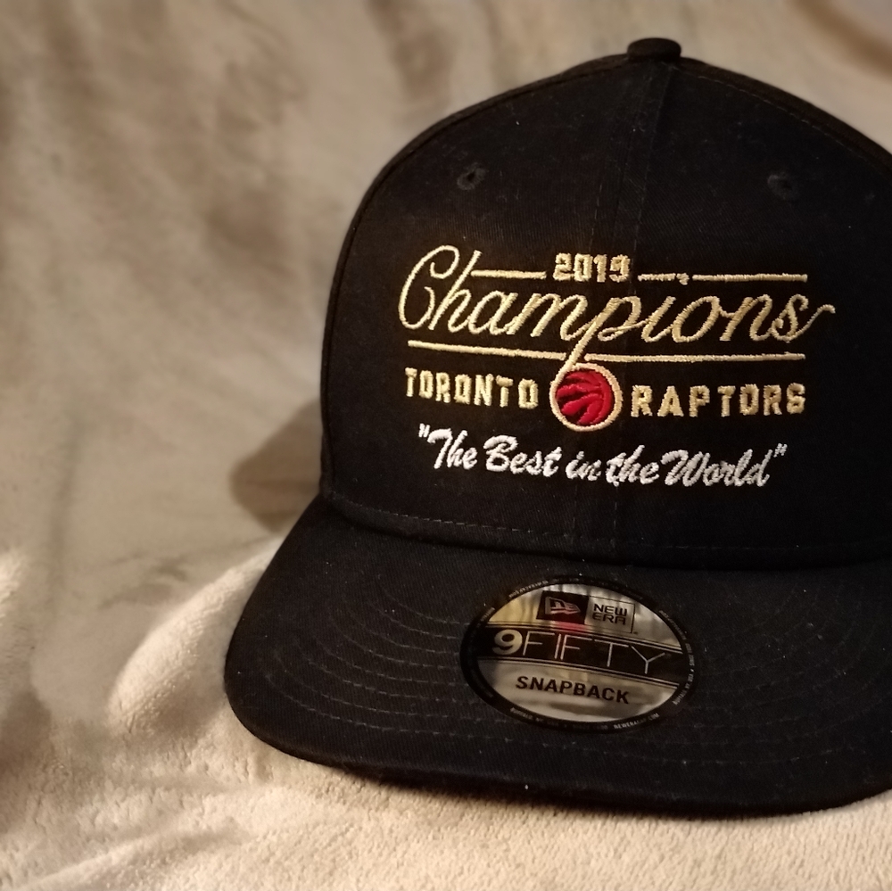 Raptors OVO hat - Like New